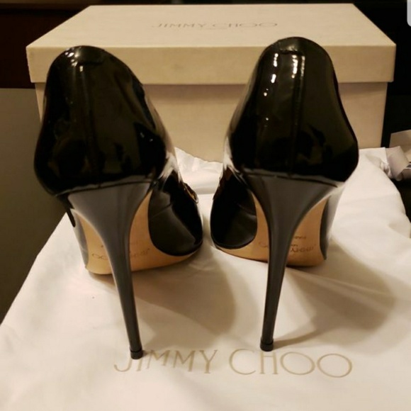 Jimmy Choo Ari - Pointed toe, Patent Leather Pumps - Picture 3 of 7